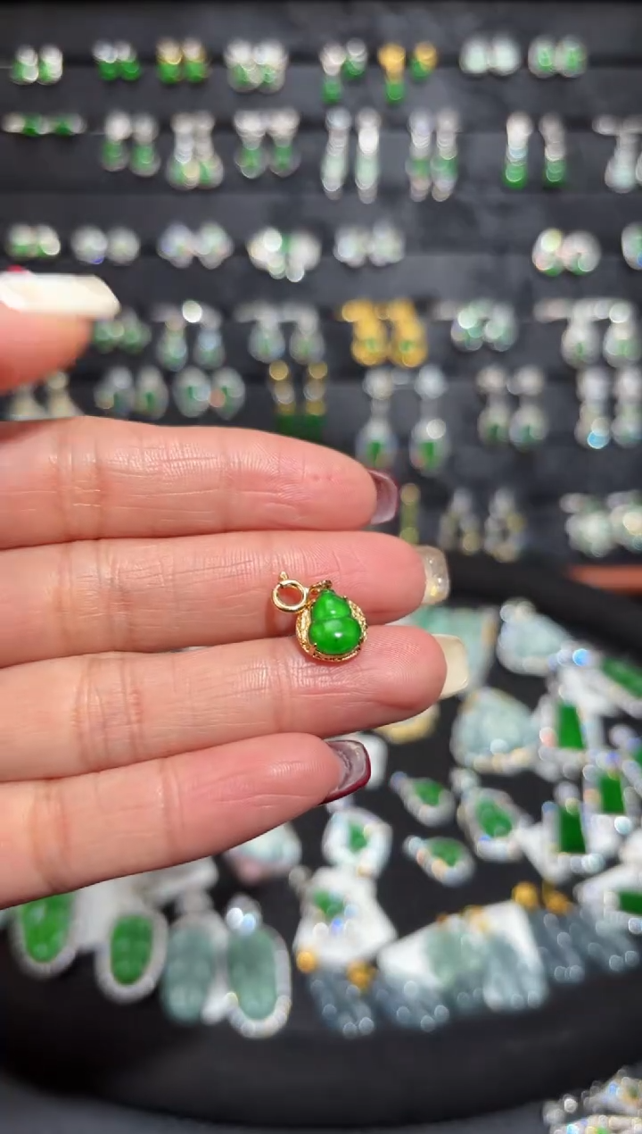 【闪购商品】翡翠颈饰银S925镶嵌葫芦/支持复检/一件