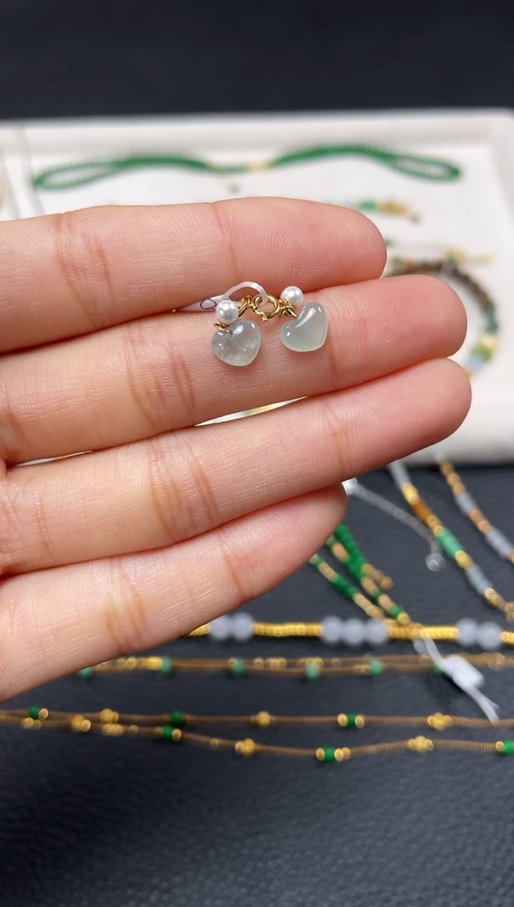 【闪购商品】翡翠吊坠(不含链)18K金镶嵌2个  JK639