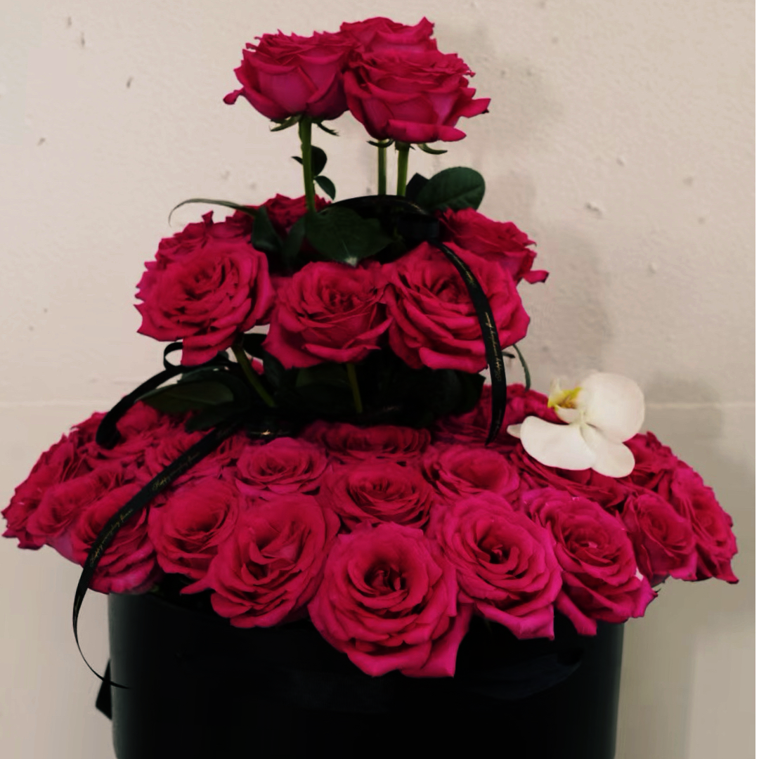 三八女神节红玫瑰 ·A级52枝玫瑰塔 ·鲜花 ·浪漫 ·告白 ·同城·送女友·惊喜·有面子