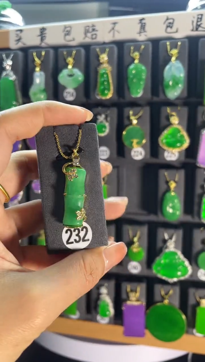 【闪购商品】翡翠耳饰银S925镶嵌232..