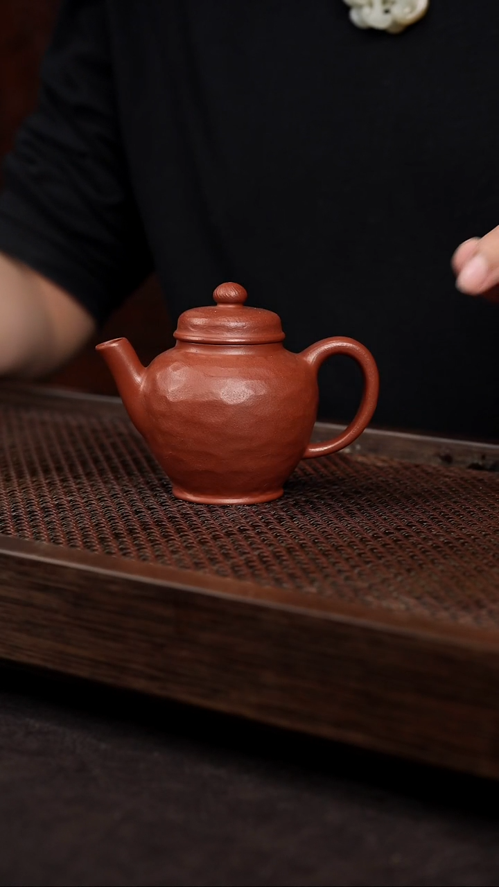 【闪购商品】紫砂茶壶朱泥高巨轮