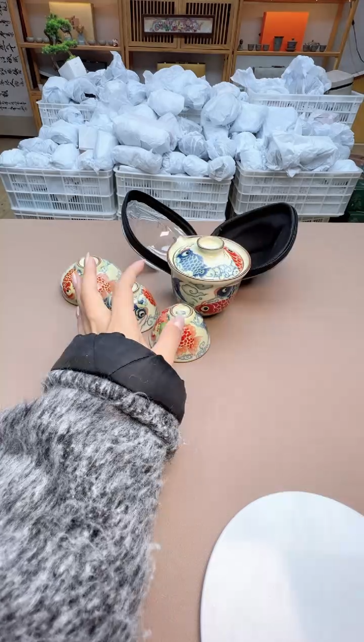 【闪购商品】摆件瓷制品S1111111111111