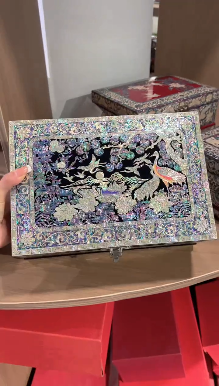 【闪购商品】鱼锁满贝底·弘贝雅螺钿漆器文化馆