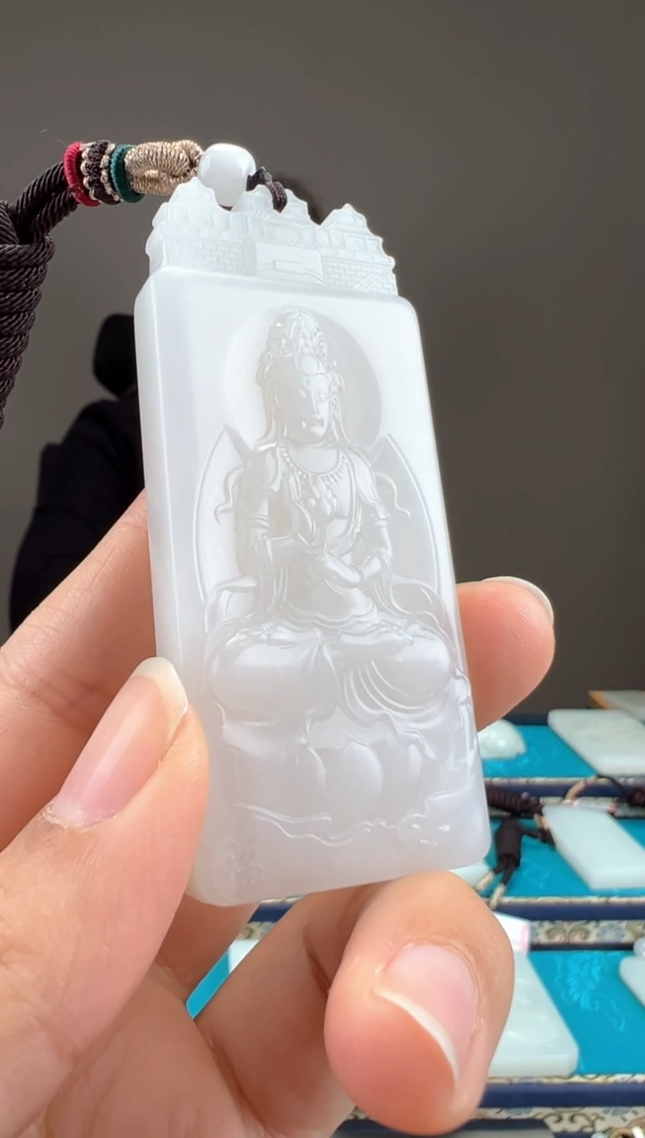 【闪购商品】和田玉颈饰未镶嵌1