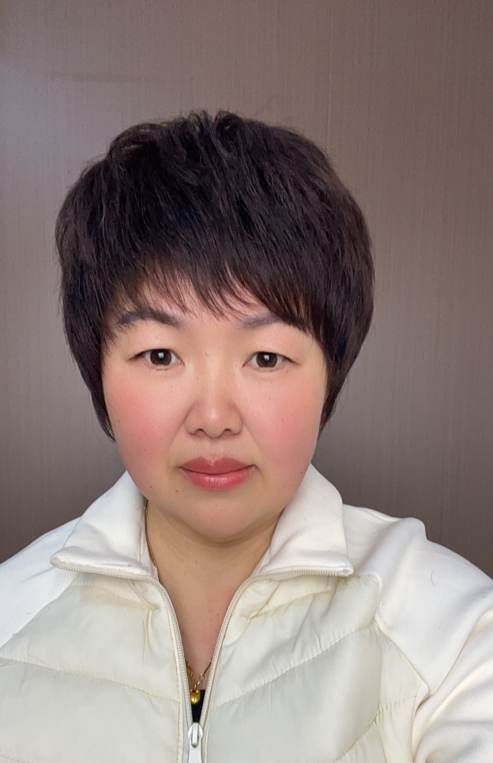 中老年女士机制纹理真人发丝超薄透气假发发套