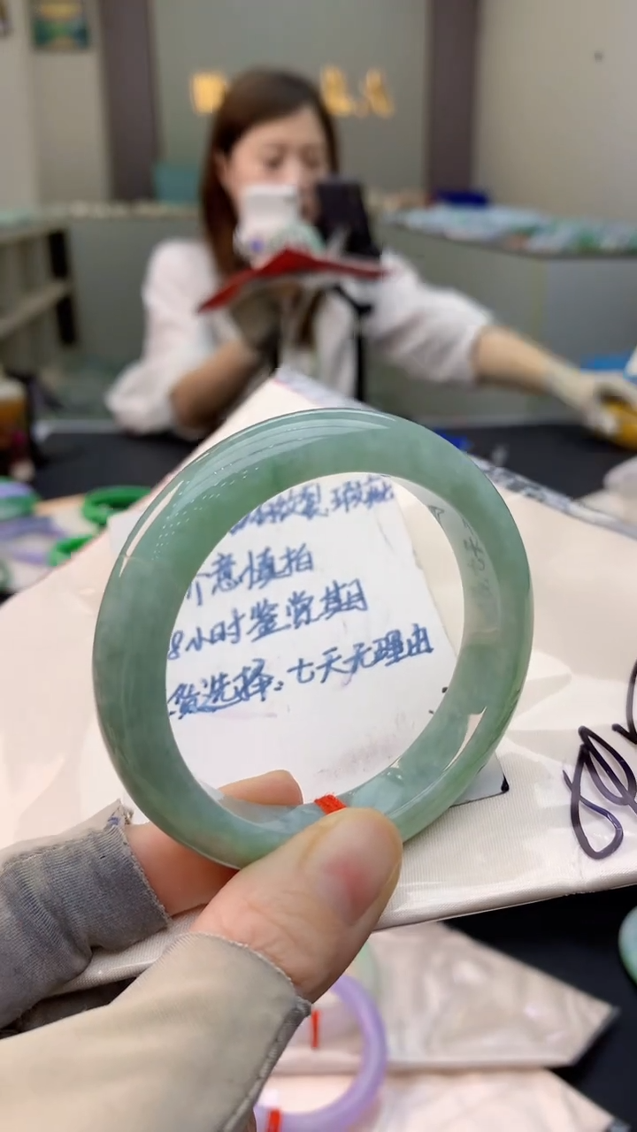 未镶嵌手镯翡翠1020731264