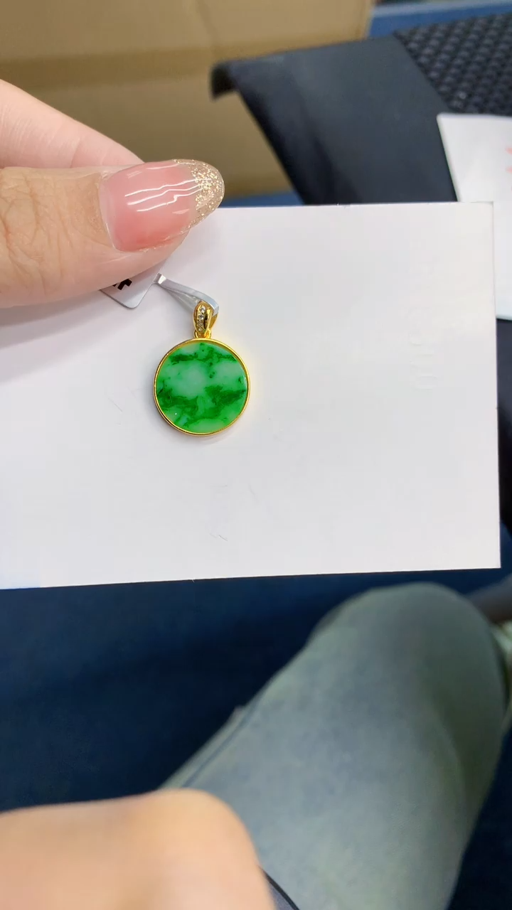 【闪购商品】翡翠银S925镶嵌颈饰            8