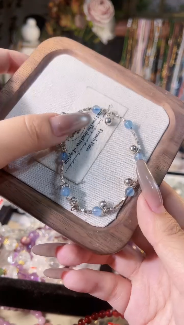 【闪购商品】海蓝宝石手链银S925镶嵌多样性发货其一