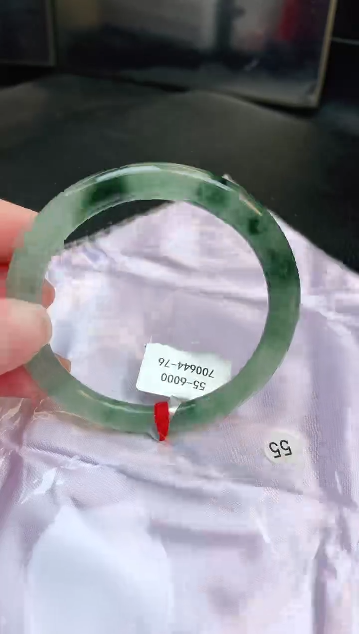 【闪购商品】翡翠手镯未镶嵌缅甸天然A货手镯