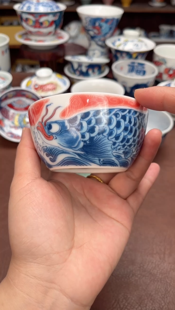 【闪购商品】微瑕福利价        龙鱼缸杯