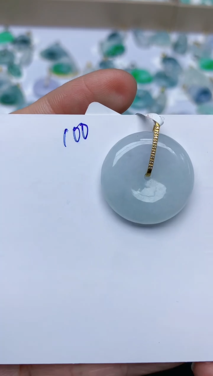 【闪购商品】翡翠颈饰18K金镶嵌天然翡翠A货    