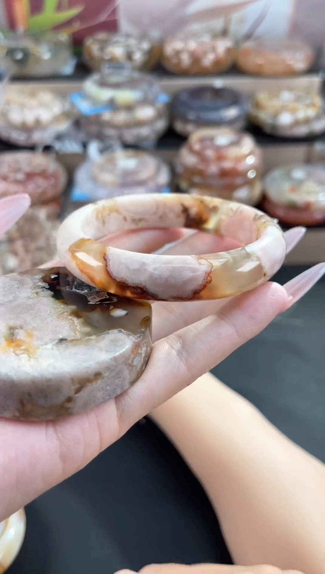 未镶嵌手镯石英质玉57