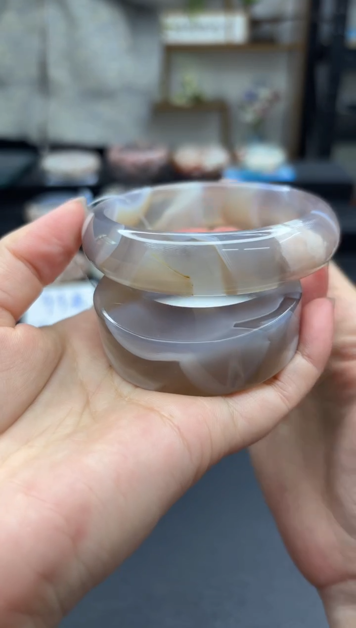 【闪购商品】石英质玉手镯未镶嵌C169(54圈赠送镯心)