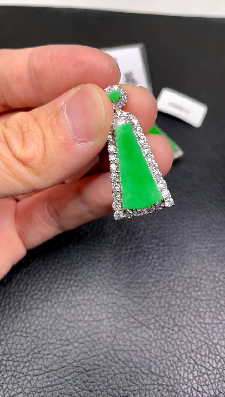 【闪购商品】翡翠吊坠(不含链)银S925镶嵌吊坠