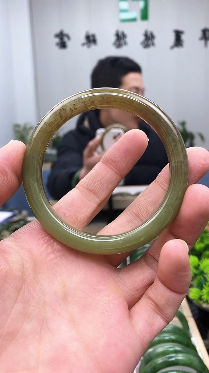 【闪购商品】和田玉手镯未镶嵌60.3