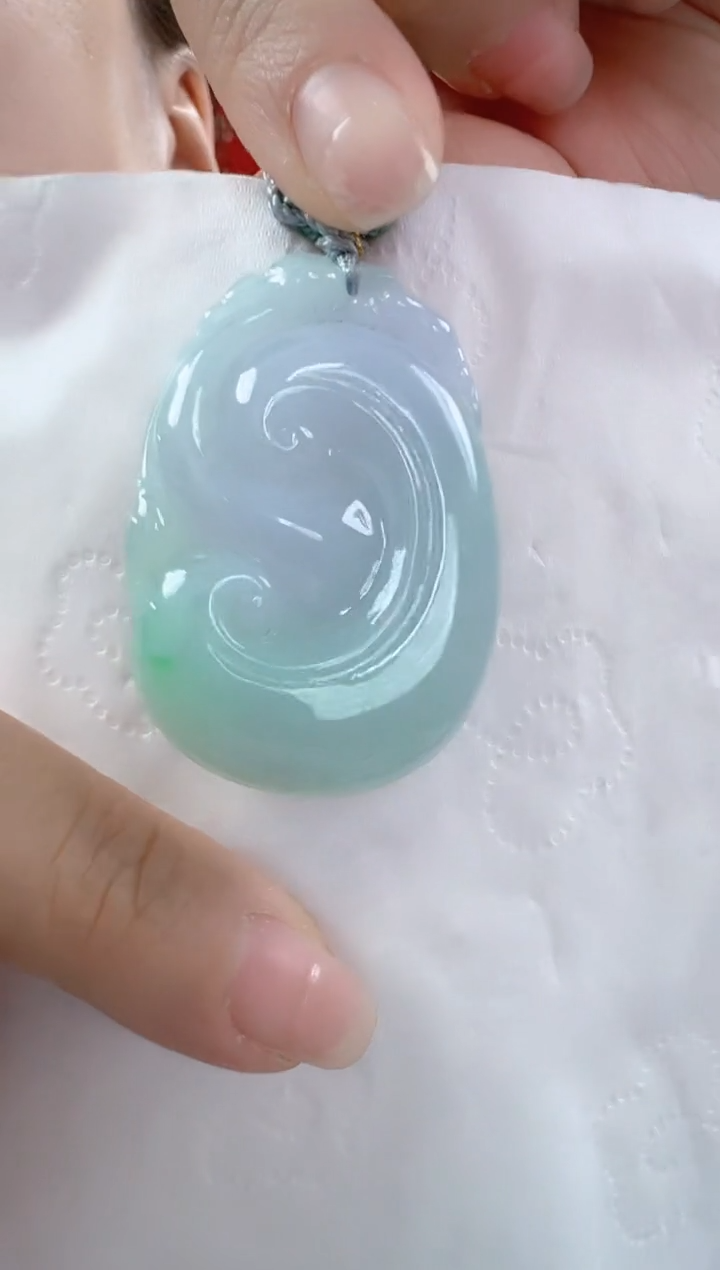 颈饰未镶嵌翡翠孤品叶子