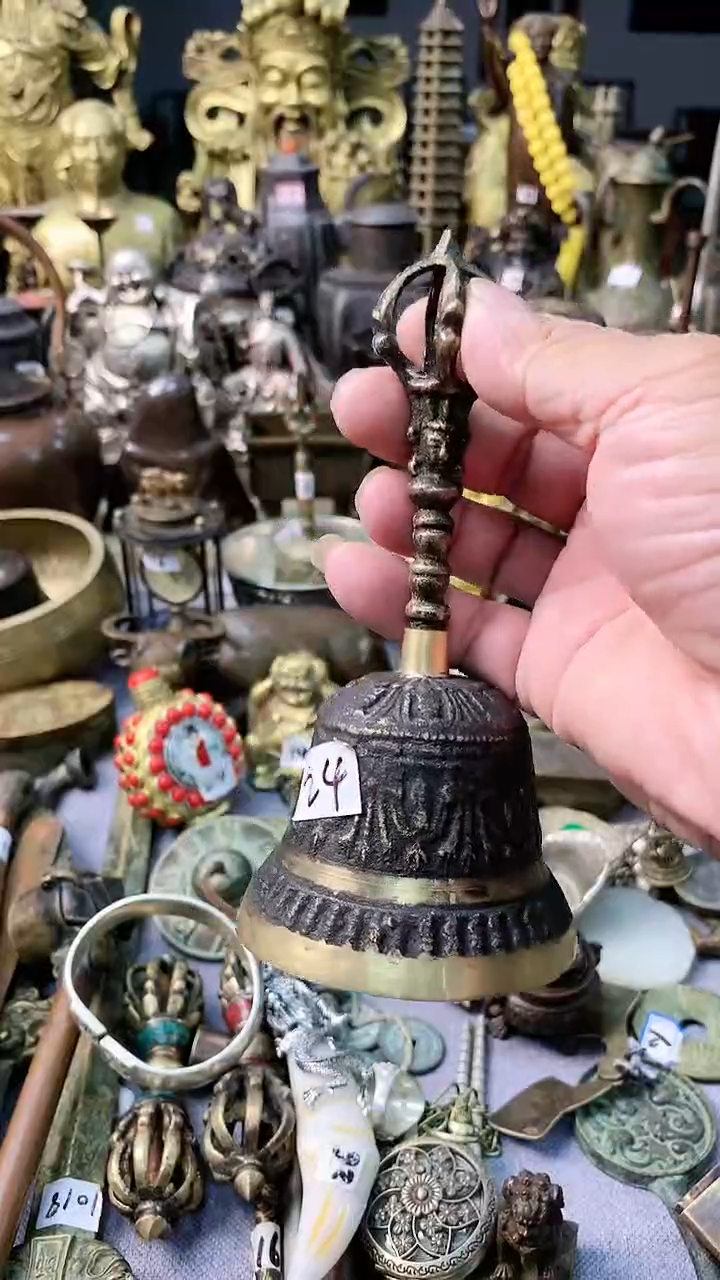 鸿兴工艺摆件金刚铃