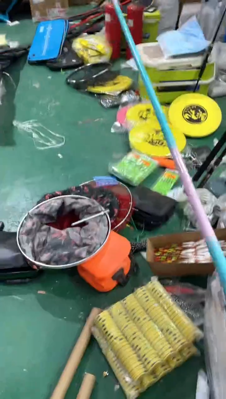 粉  3.6米鲫鱼杆   