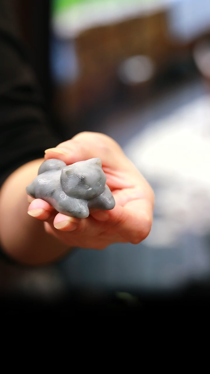 未镶嵌摆件翡翠猫