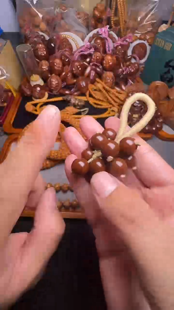 手串橄榄核葡萄的