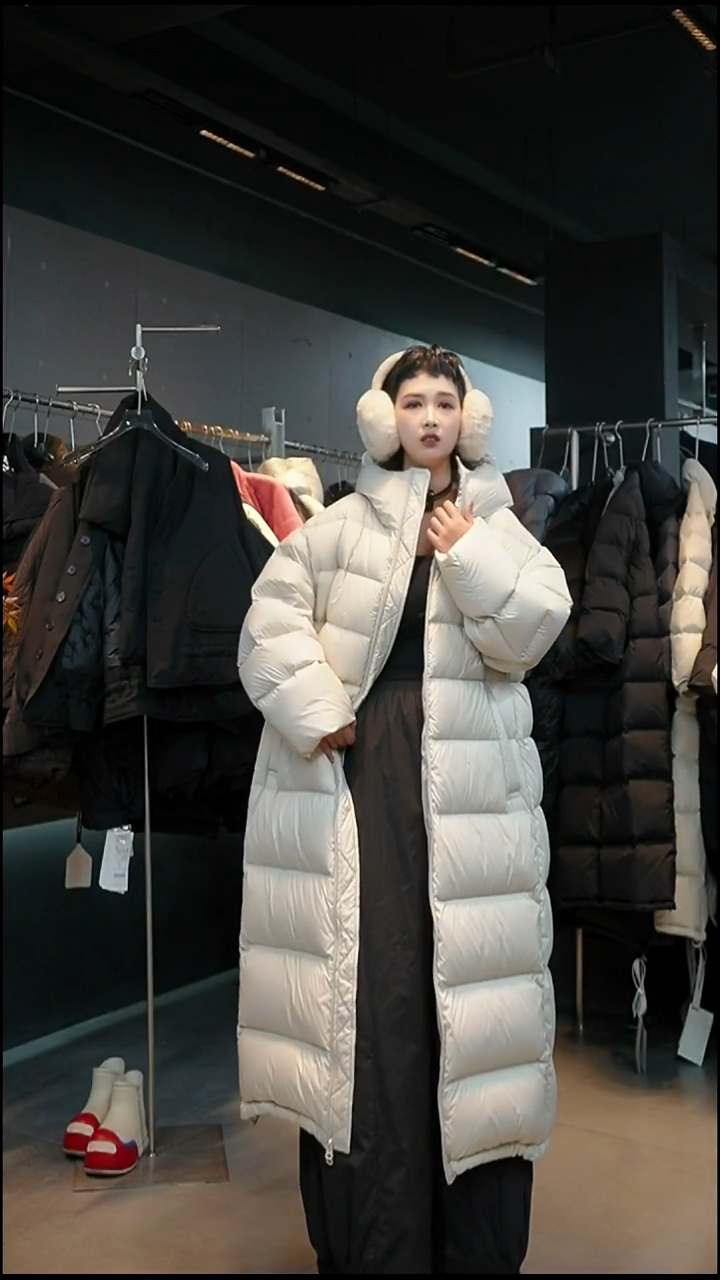 95绒米灰95绒米灰