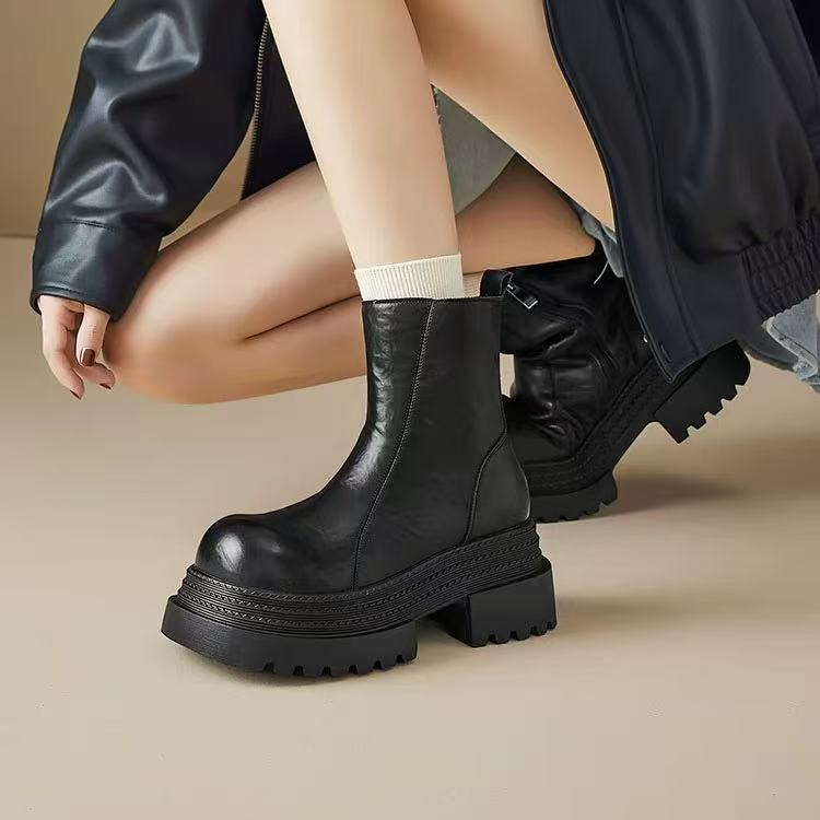 韩版百搭厚底短靴女2025新款复古靴子女款增高软底女靴高级英伦风