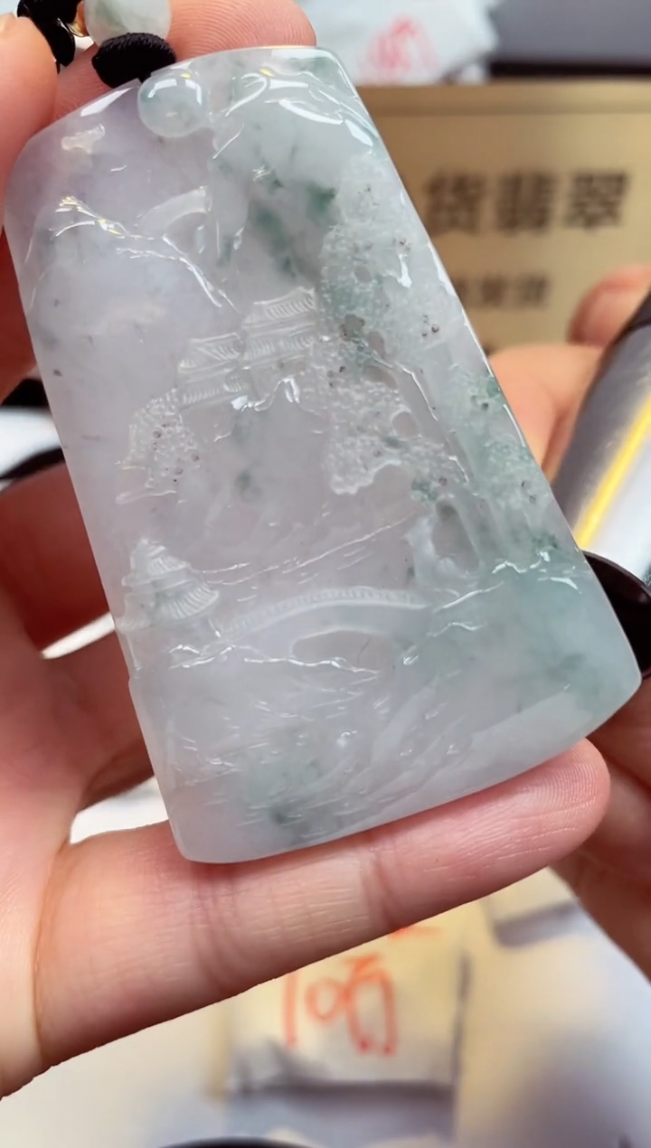 翡翠未镶嵌颈饰天然缅甸翡翠A货