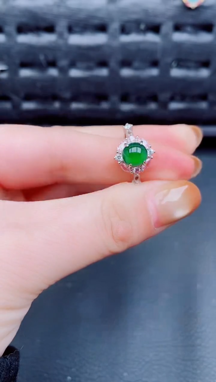 【闪购商品】翡翠戒指银S925镶嵌天然a货翡翠341