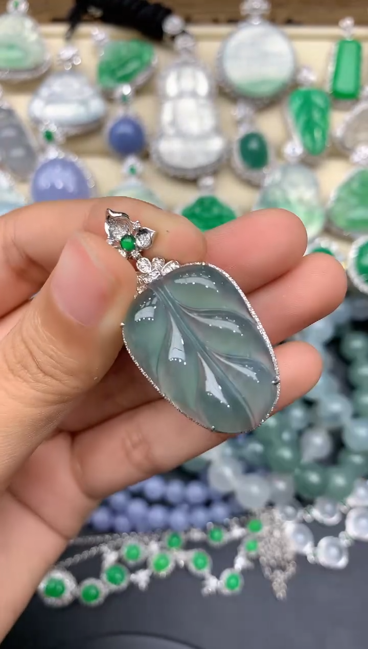 【闪购商品】翡翠颈饰18K金镶嵌256-中国好珍宝