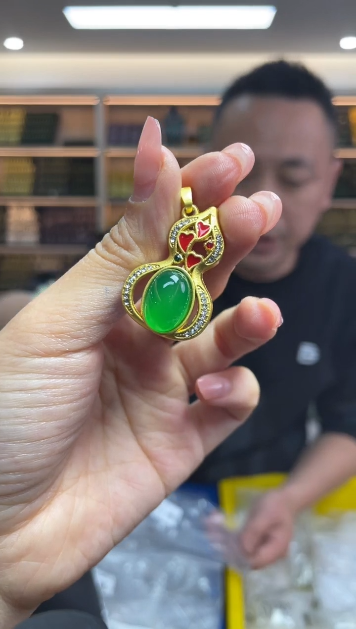 【闪购商品】玛瑙/玉髓·未镶嵌多样性发一件