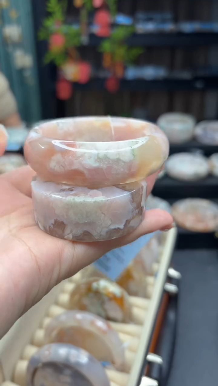 【闪购商品】石英质玉手镯未镶嵌80（55圈赠送镯心）