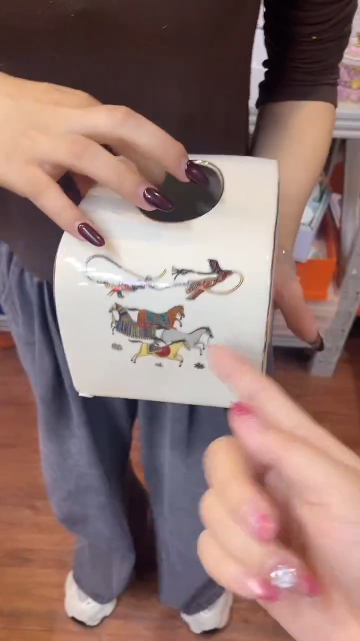 杯鸿辉家品牌瓷器，京东包邮！