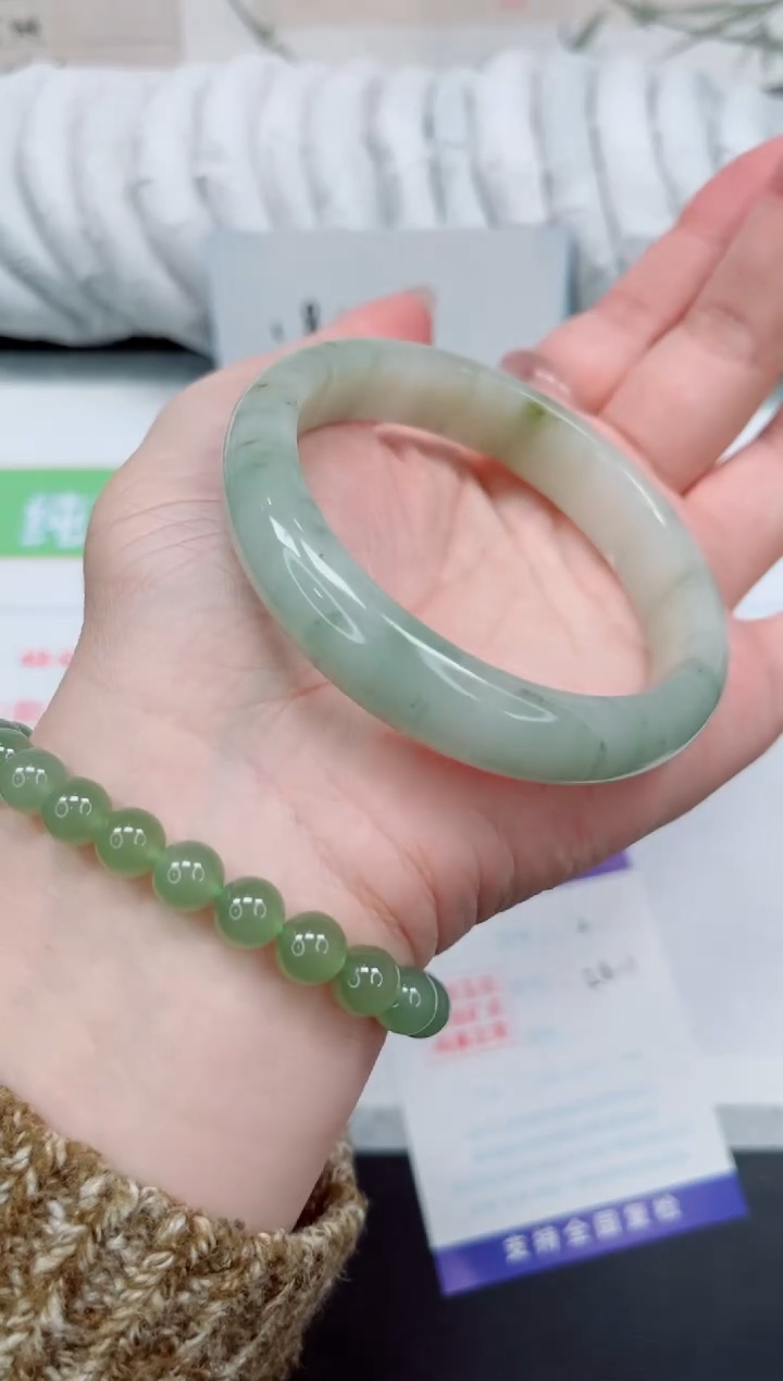 【闪购商品】石英质玉手镯未镶嵌2-58.1