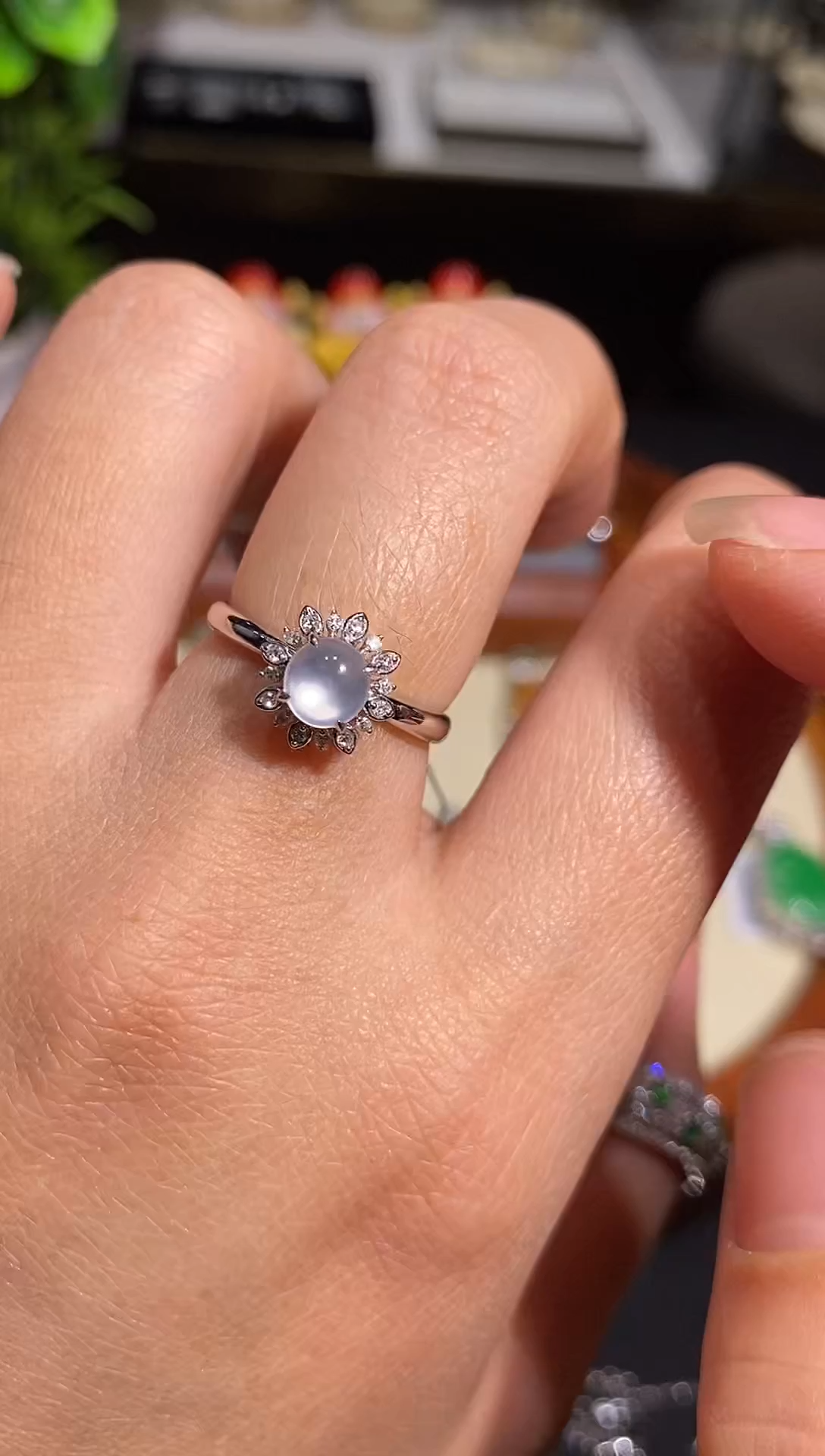 【闪购商品】翡翠戒指18K金镶嵌戒指