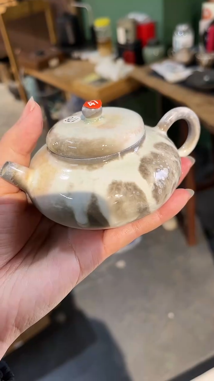 【闪购商品】壶176号容量140-150ML有结晶