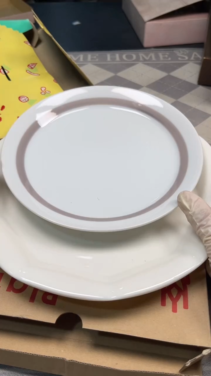 瓷片陶瓷如图所示周边