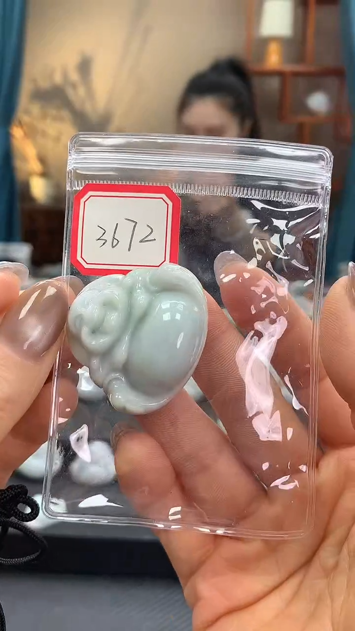 颈饰未镶嵌翡翠佛公3672