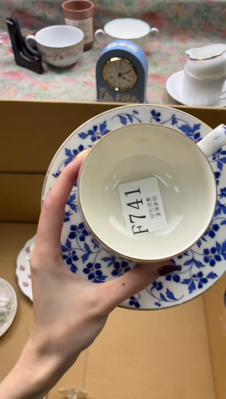 瓷片老*汤       F741