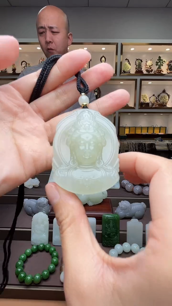 【闪购商品】和田玉颈饰未镶嵌苏