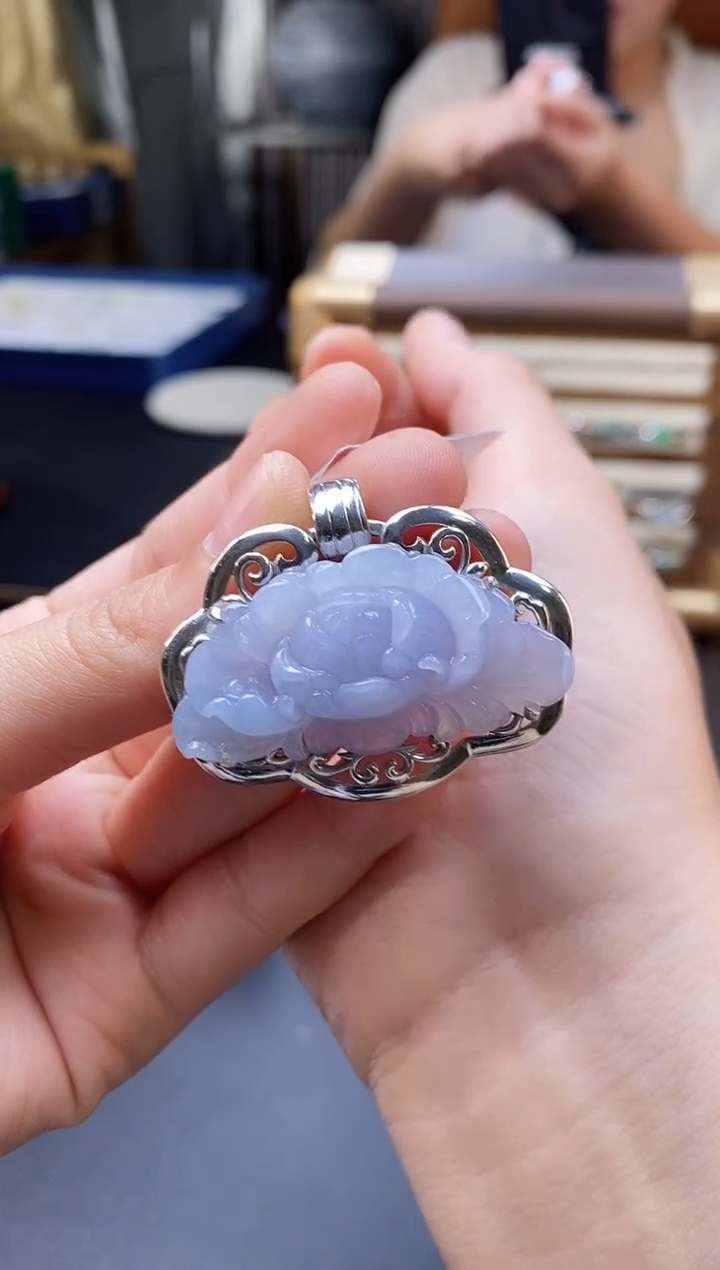 颈饰银S925镶嵌翡翠18260