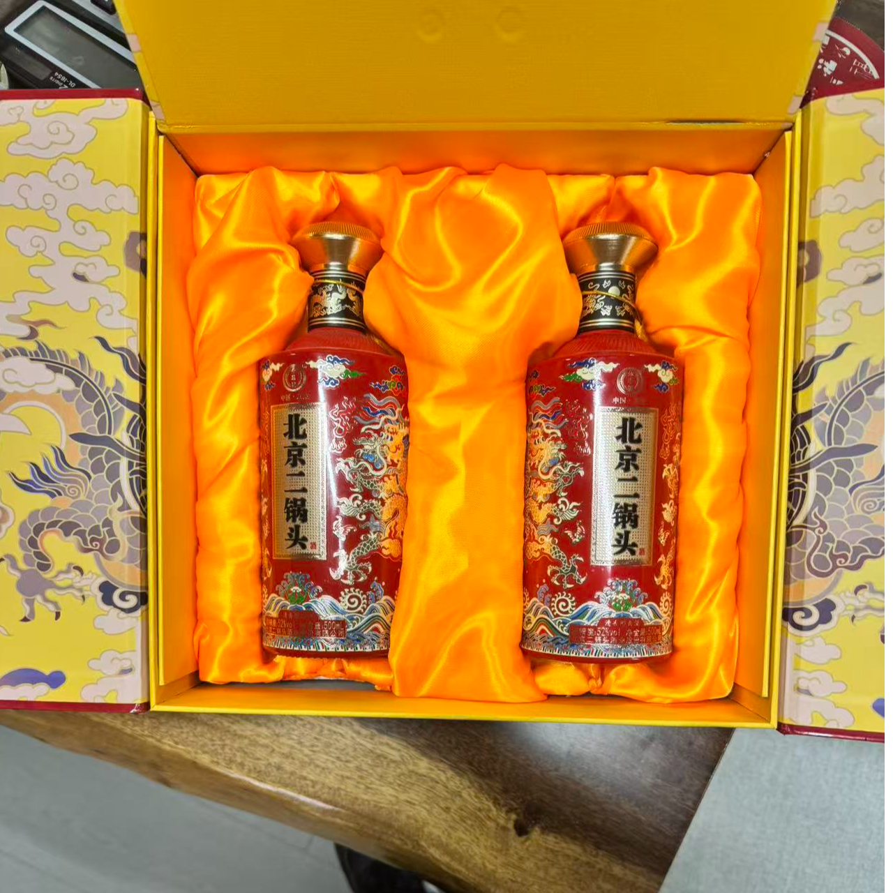 永丰牌龍樽双支礼盒52度500ml*2