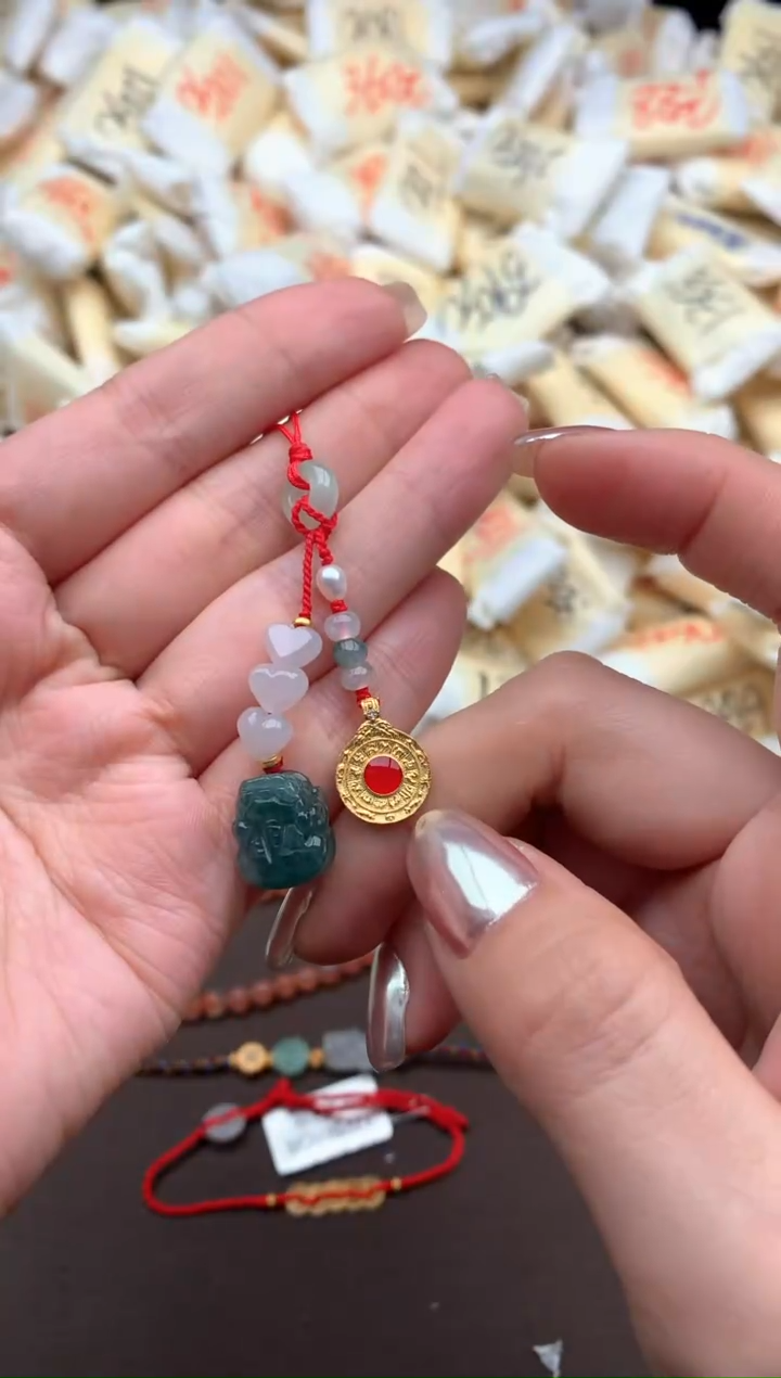 【闪购商品】翡翠挂件未镶嵌一