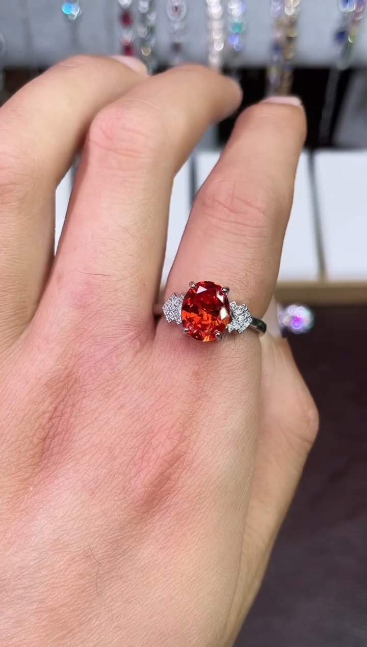 足铂镶嵌合成（培育）红宝石戒指/指环芬达戒指