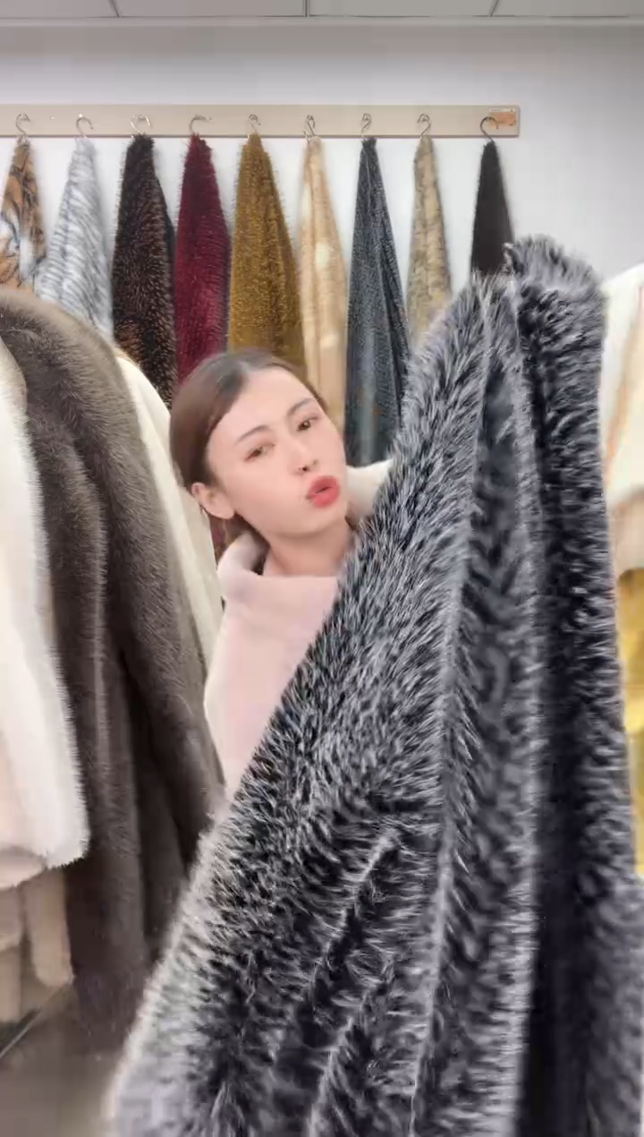 狐狸毛A163尺寸1.9*1