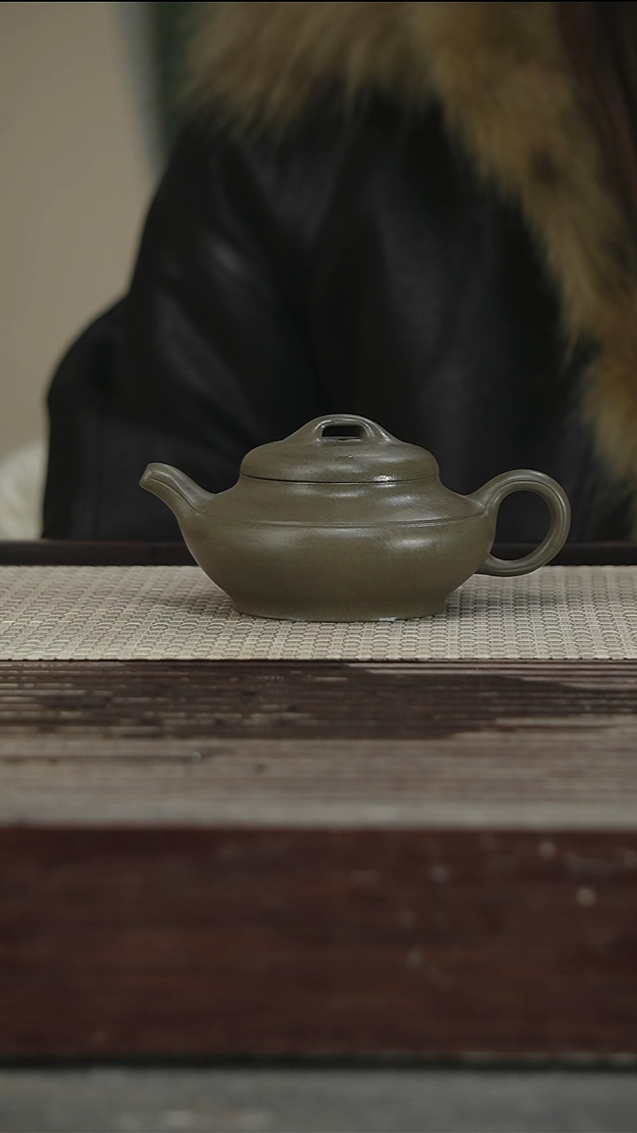 茶壶紫砂53号160CC