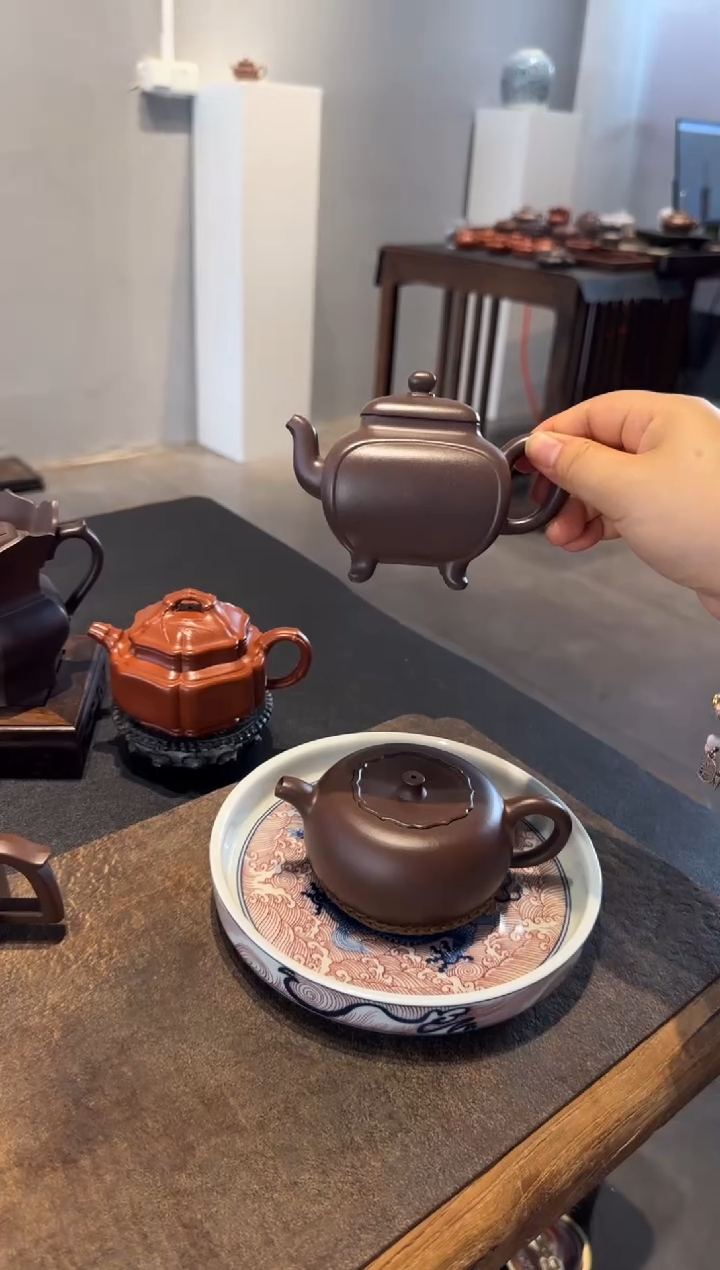 茶壶紫砂鼎盛四方 四方