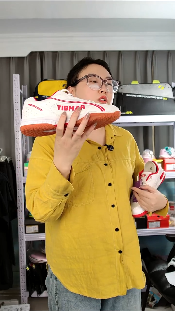 C*挺拔乒乓球运动鞋