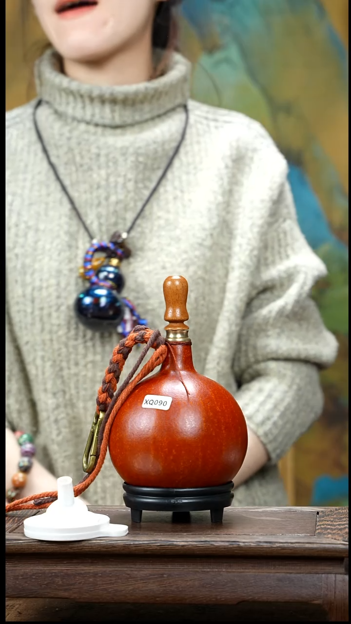XQ090大漆款酒葫芦不包手串(一物一拍）（现货现发）