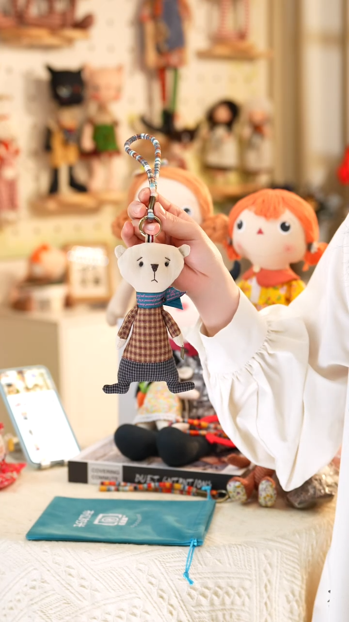 棉福利款—委屈熊挂件