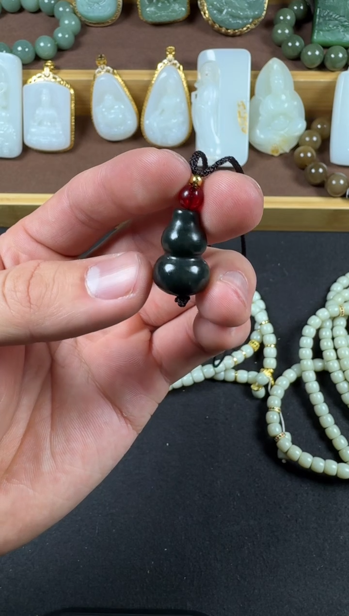 颈饰未镶嵌和田玉5